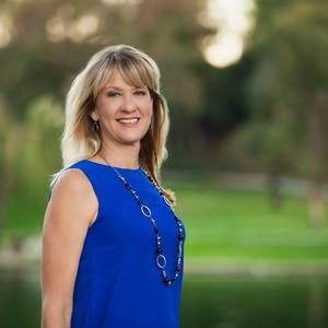 Meet your Posher, Christy